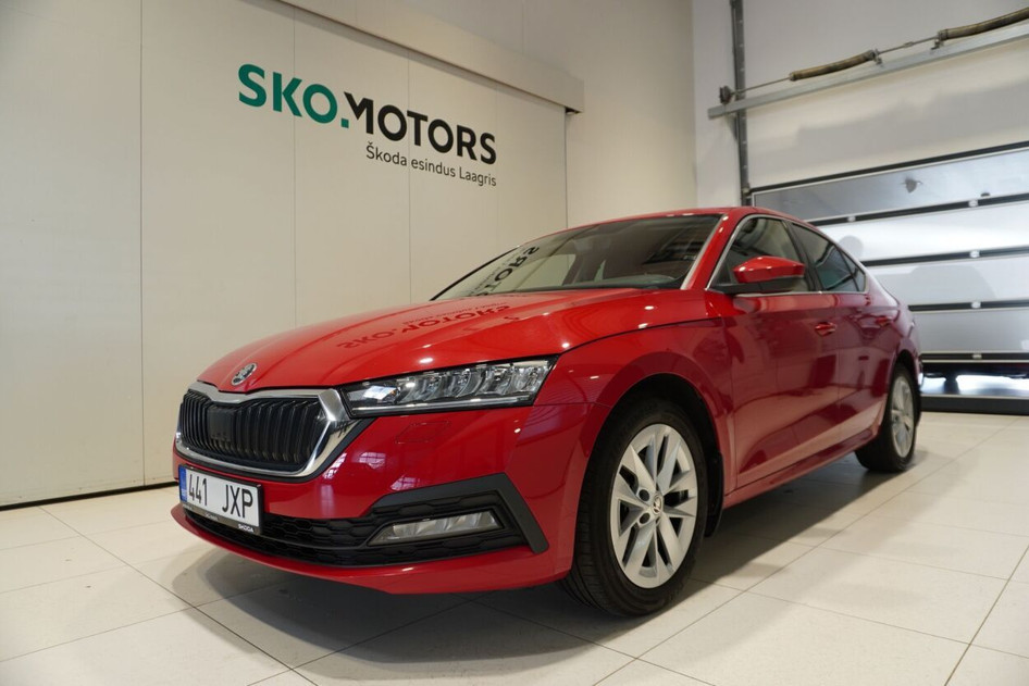 Škoda Octavia, 2023, 1.5, 110 kW, гибрид (бензин/электричество), автомат, передний привод