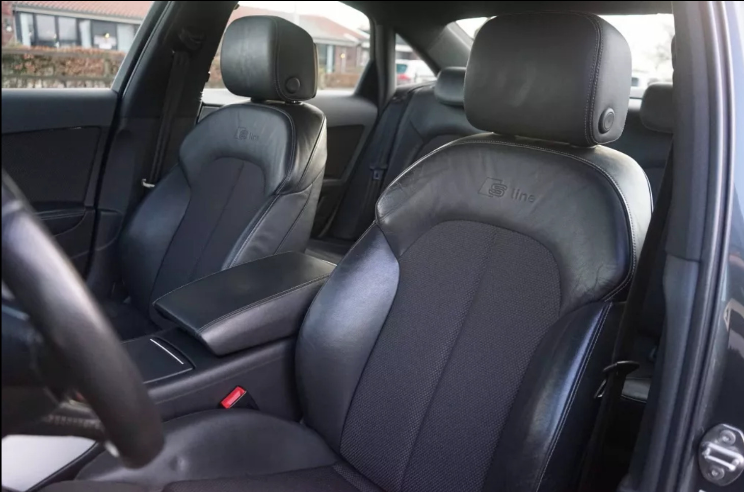 Audi A6 2016, photo 7/13