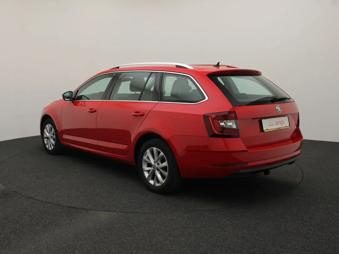 Škoda Octavia 2018, photo 7/31