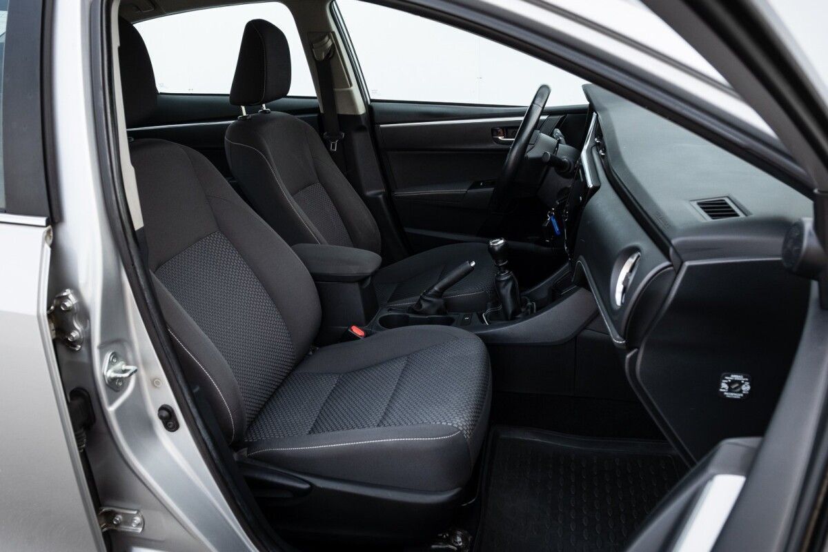 Toyota Corolla 2018, kuva 6/10