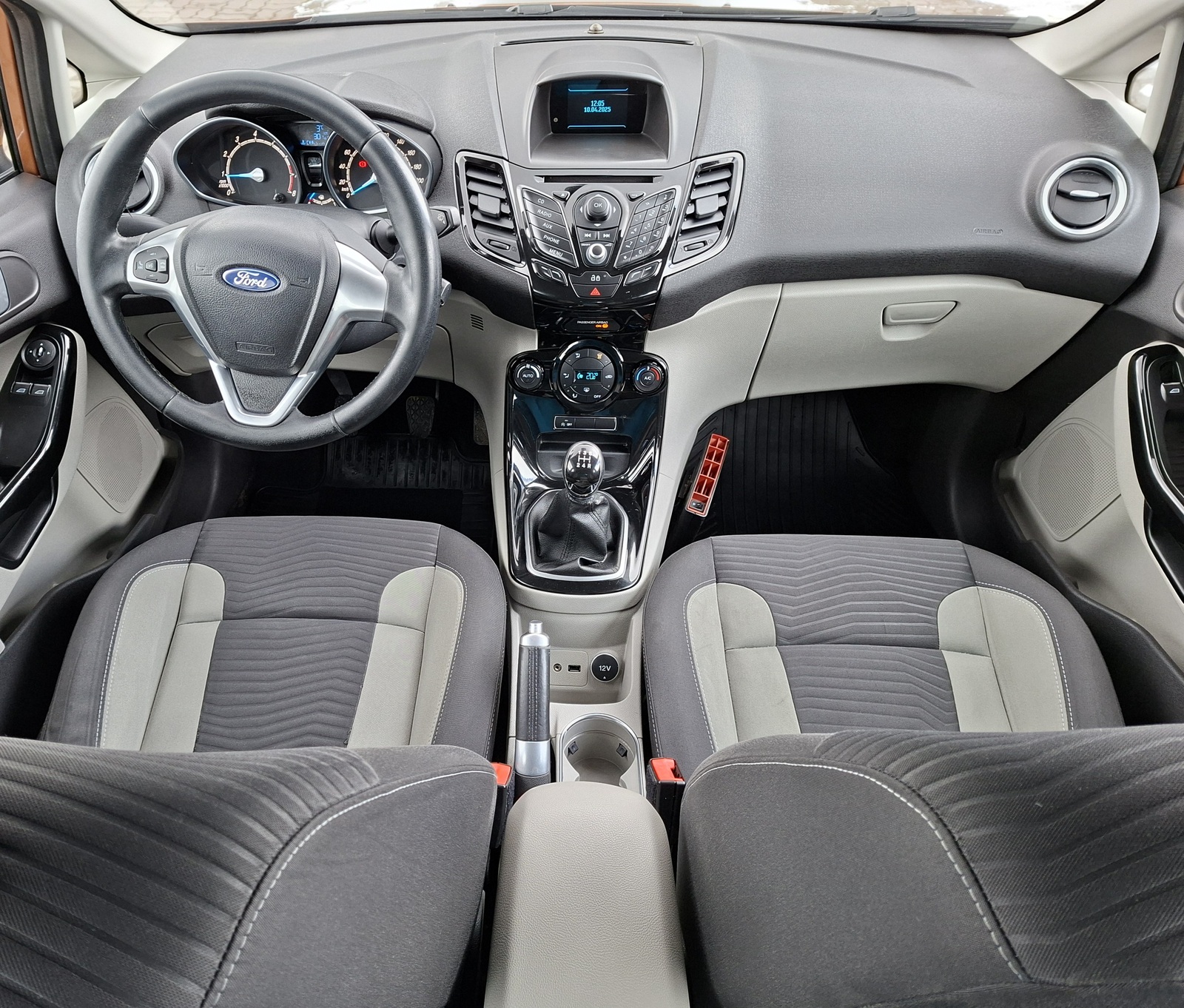 Ford Fiesta 1.0 59kW 2013, photo 7/10