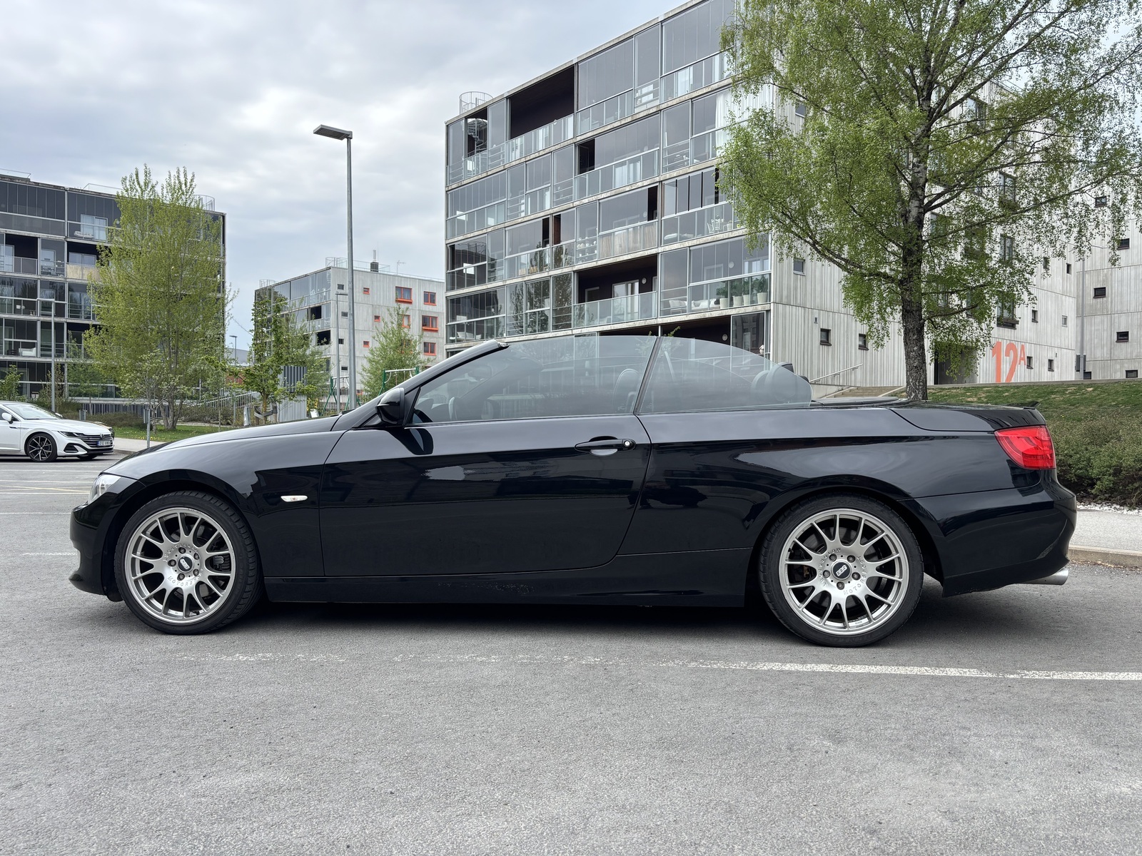 BMW 325 2011, photo 4/18