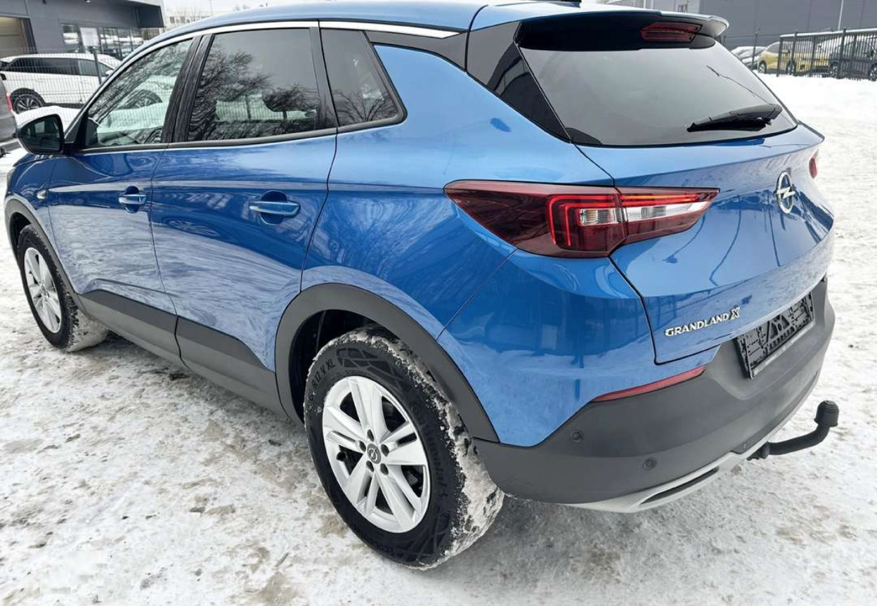 Opel Grandland X 2020, kuva 4/9