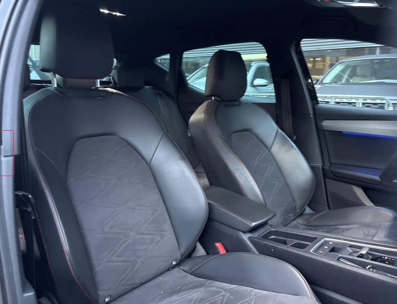 SEAT Leon 2021, kuva 4/6