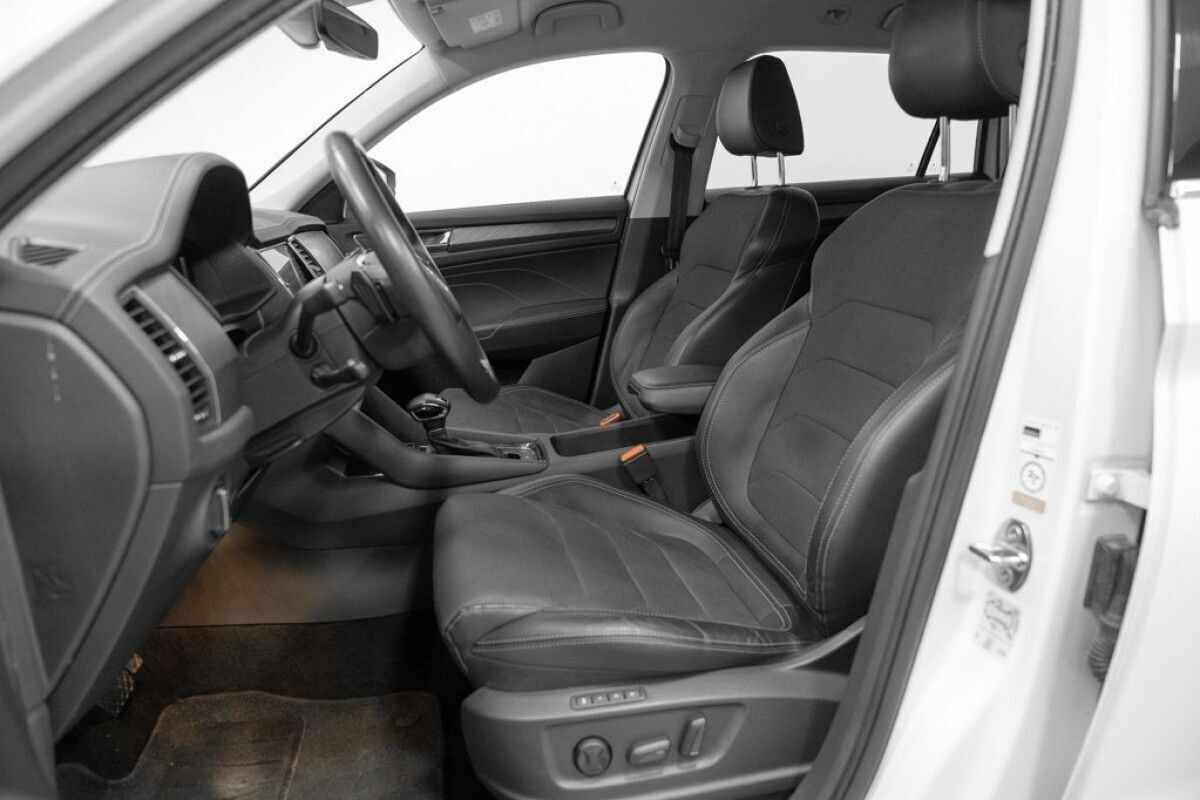 Škoda Kodiaq 2023, photo 5/10