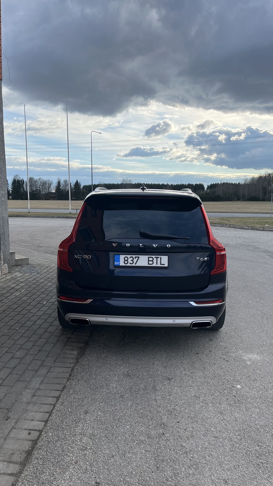 Volvo XC90 2017, photo 3/13