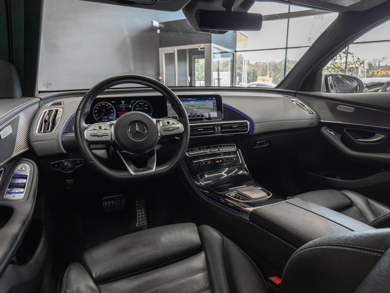 Mercedes-Benz EQC 2020, photo 6/14