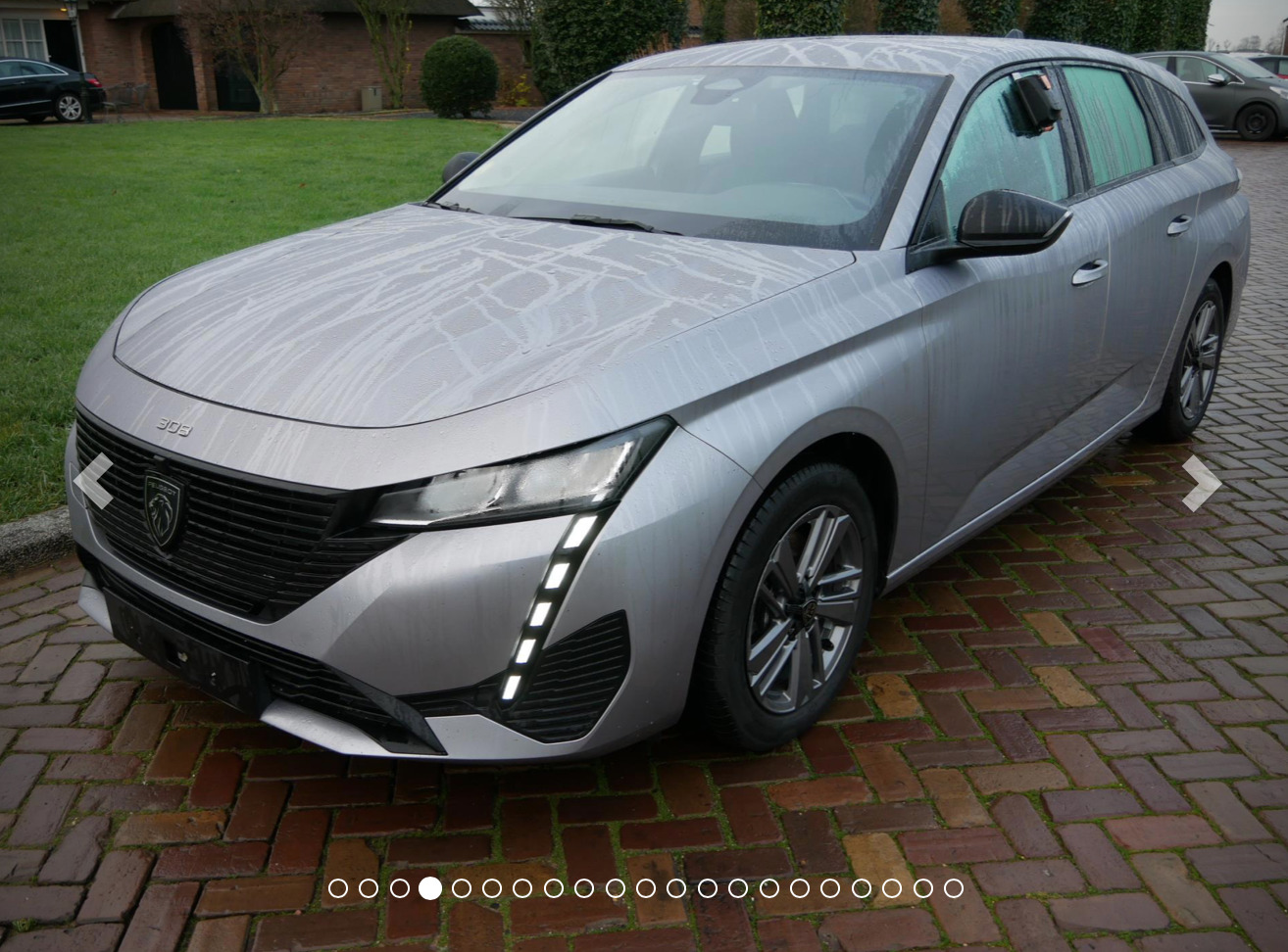 Peugeot 308 2022, photo 2/7