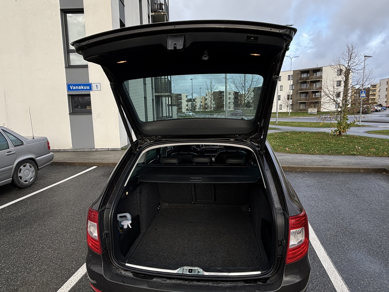Škoda Superb 2015, photo 4/6