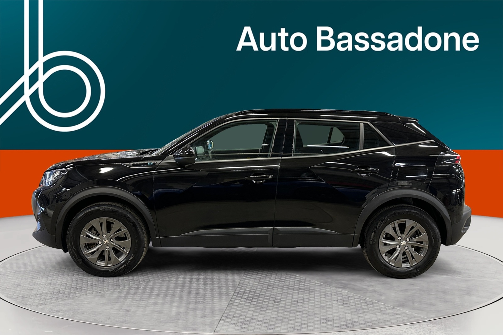 Peugeot 2008 2023, kuva 2/10