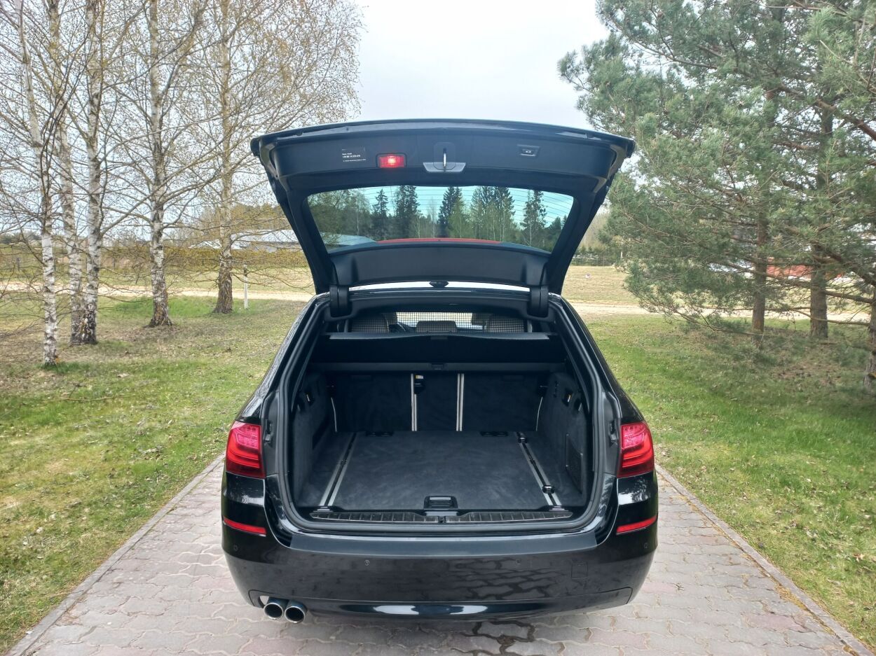 BMW 530 2015, photo 5/10