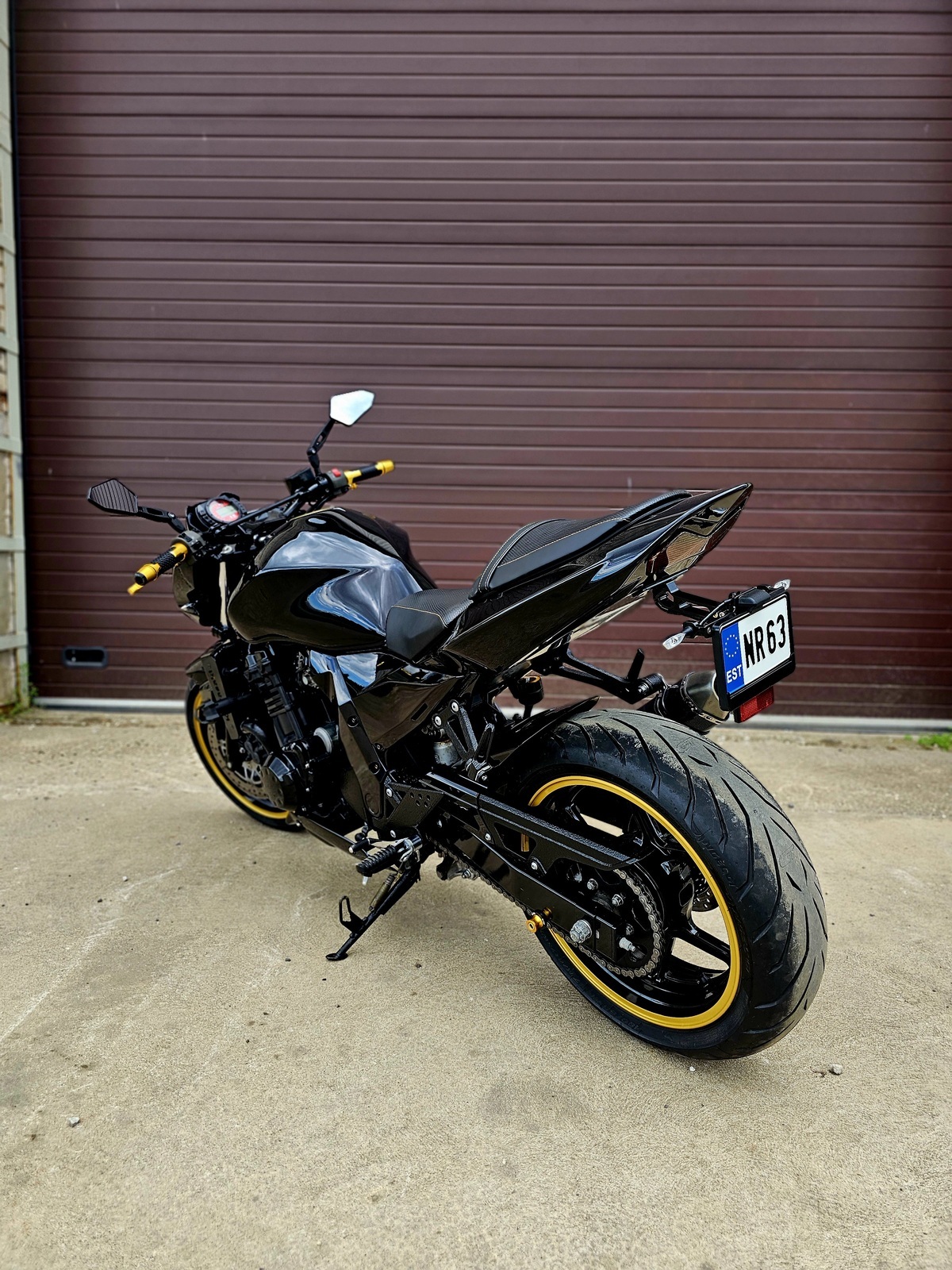 Kawasaki Z 750 2004, kuva 3/11