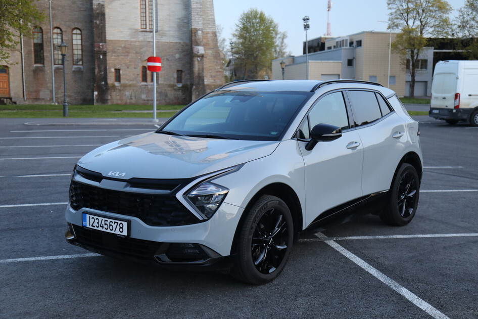 Kia Sportage, 2024, 1.6, 117.6 kW, hybrid (petrol/electric), automatic, front-wheel drive