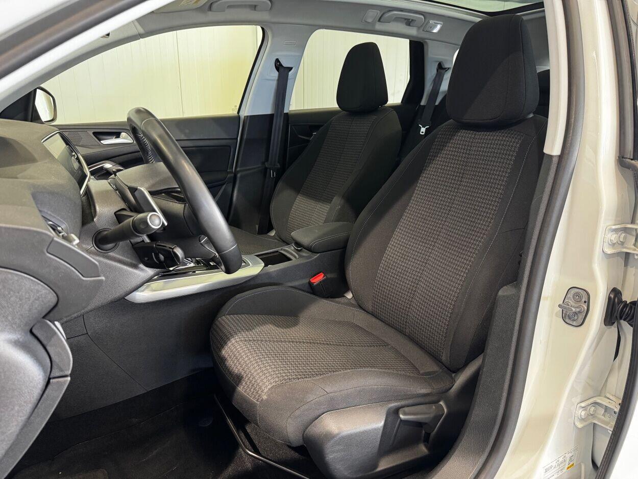 Peugeot 308 2020, kuva 7/26