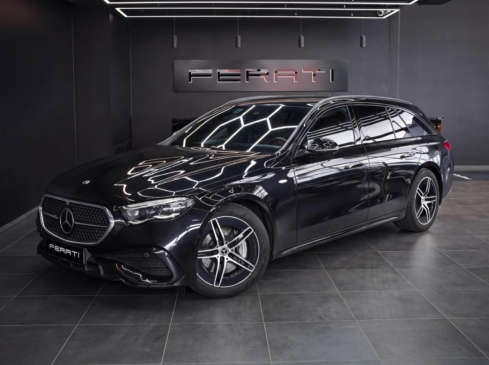 Mercedes-Benz E 300 de 4Matic AMG Line Night Package 2.0 145kW