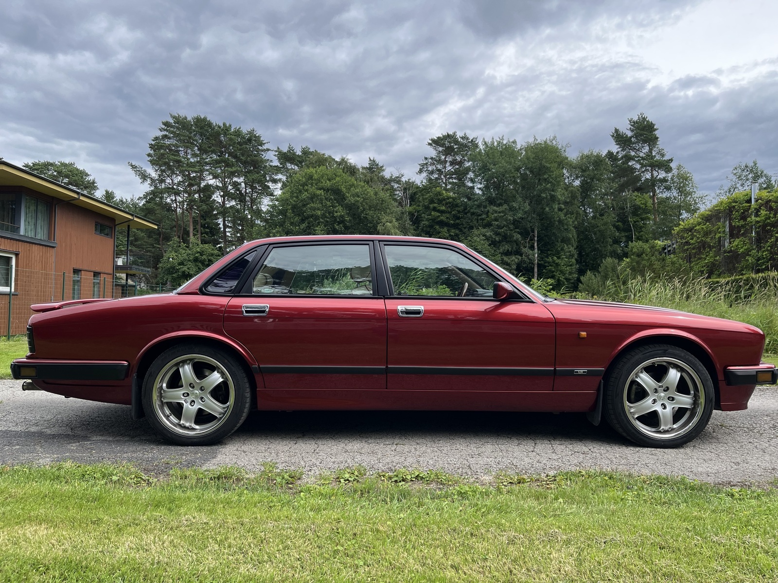 Jaguar XJR 1993, kuva 3/10