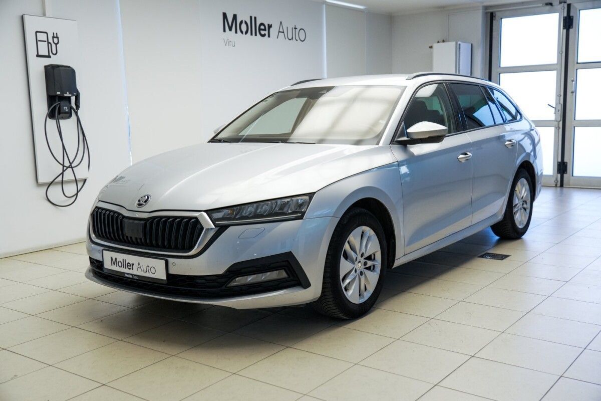 Škoda Octavia 2022, photo 2/34
