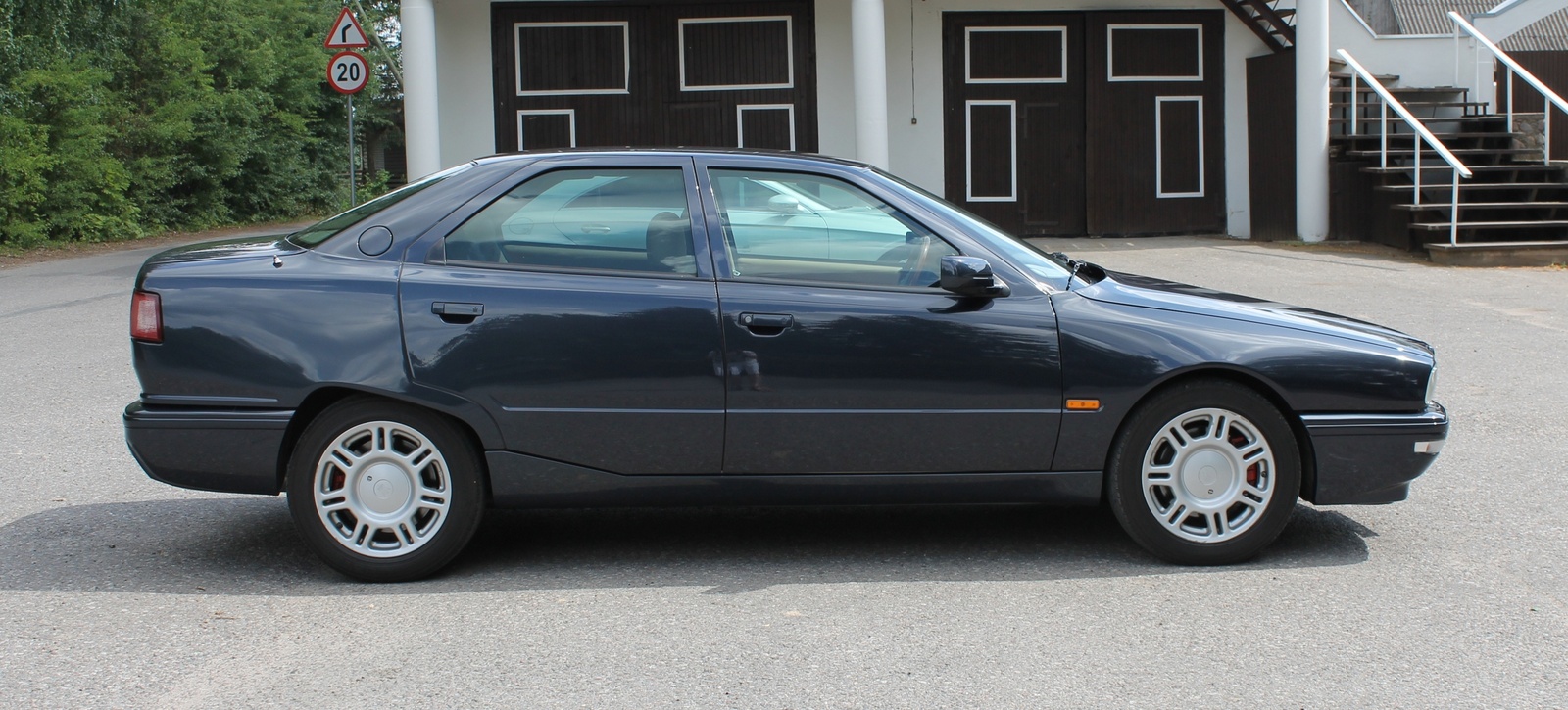 Maserati Quattroporte 1996, photo 3/10