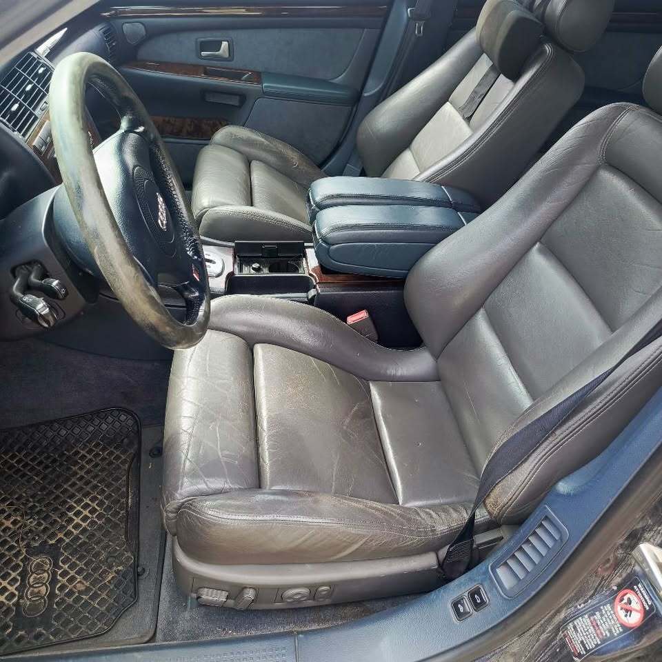 Audi A8 2000, photo 6/10