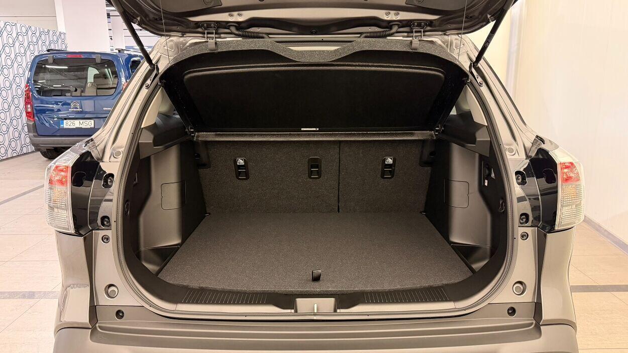 Suzuki S-Cross 2026, photo 6/10