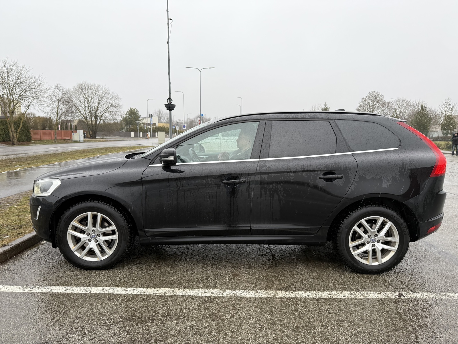 Volvo XC60 2017, photo 7/19