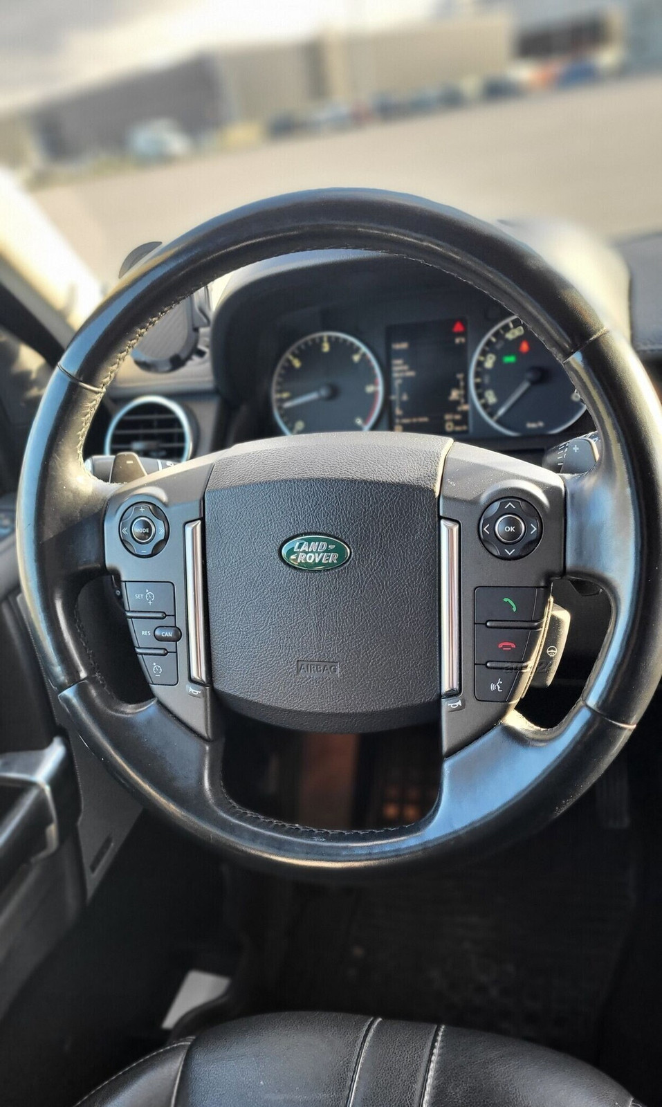 Land Rover Discovery 2013, kuva 8/8