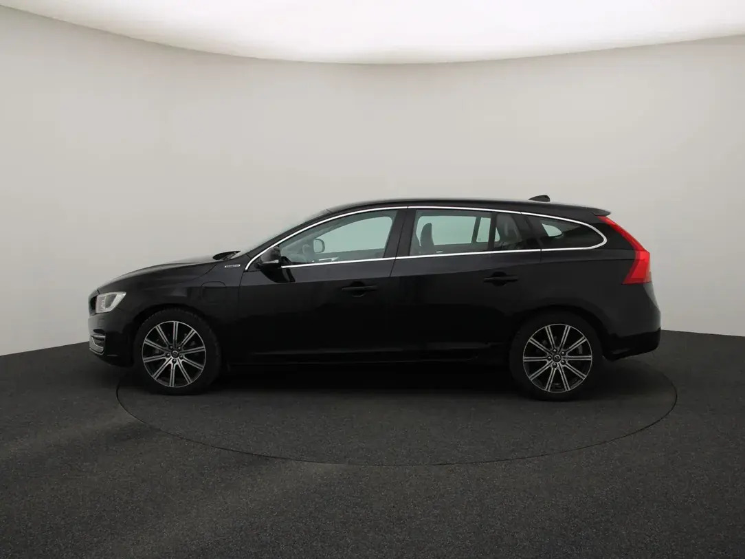 Volvo V60 2014, photo 6/33