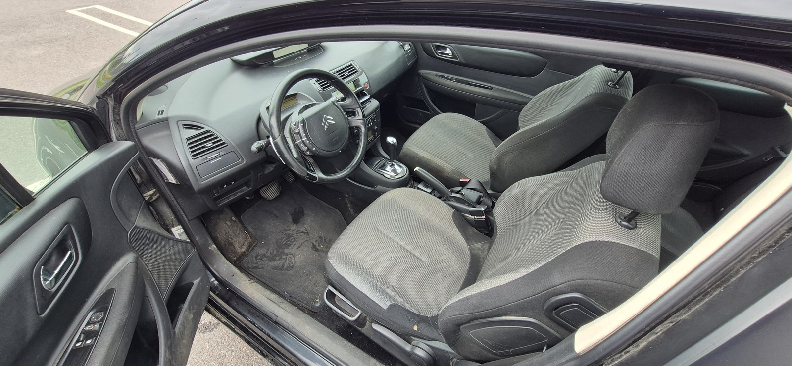Citroën C4 2009, photo 5/7