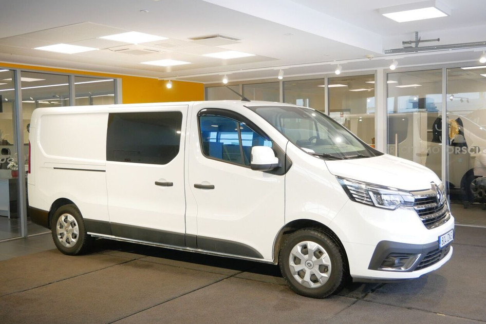 Renault Trafic, 2023, 2.0, 110 kW, diesel, automatic, front-wheel drive