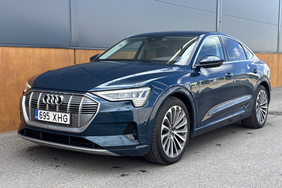 Audi e-tron, 2021, 158 kW, электричество, автомат, полный привод