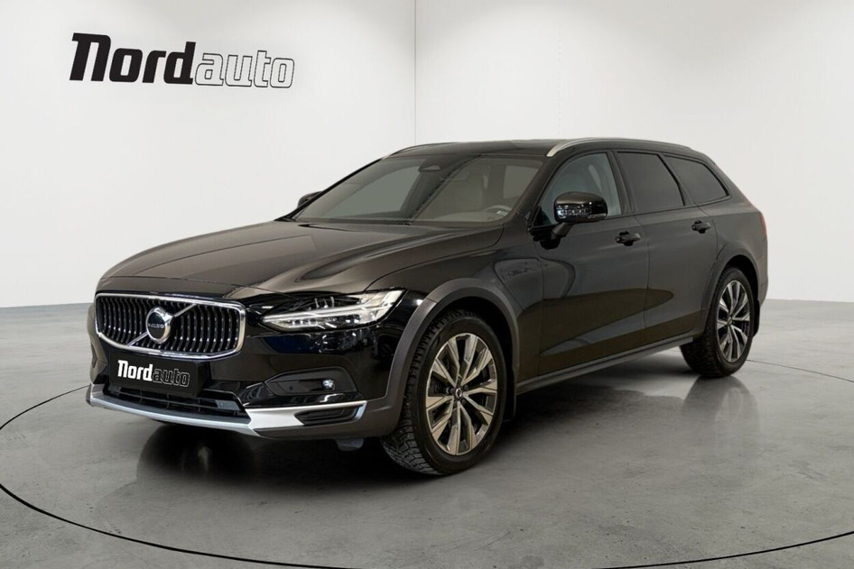 Volvo V90 Cross Country, 2022, 2.0, 173 kW, hübriid (diisel/elekter), automaat, nelikvedu