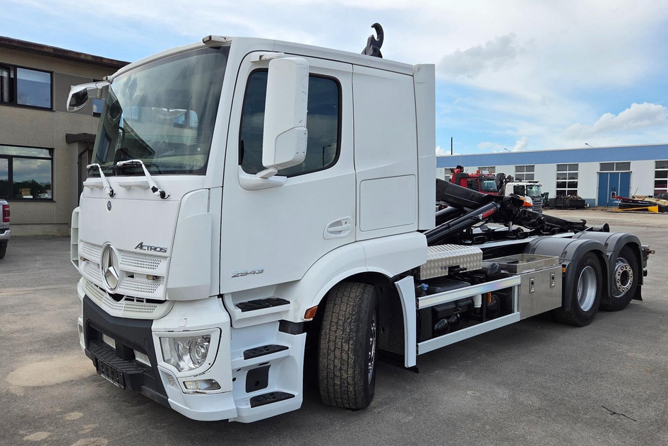 Mercedes-Benz Actros, 2018, 315 kW, дизель, автомат