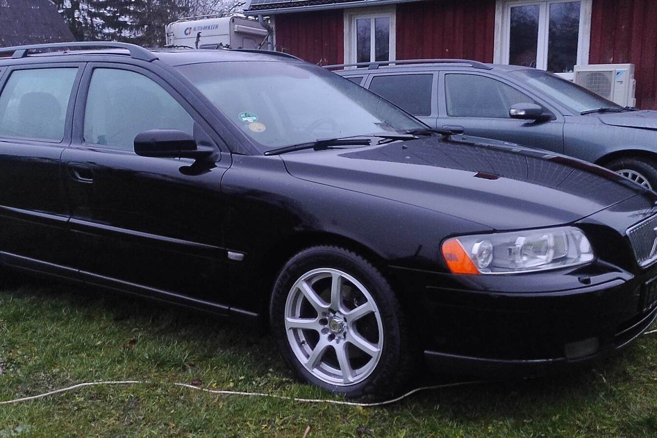 Volvo V70, 2005, 2.4, 136 kW, diisel, automaat, esivedu