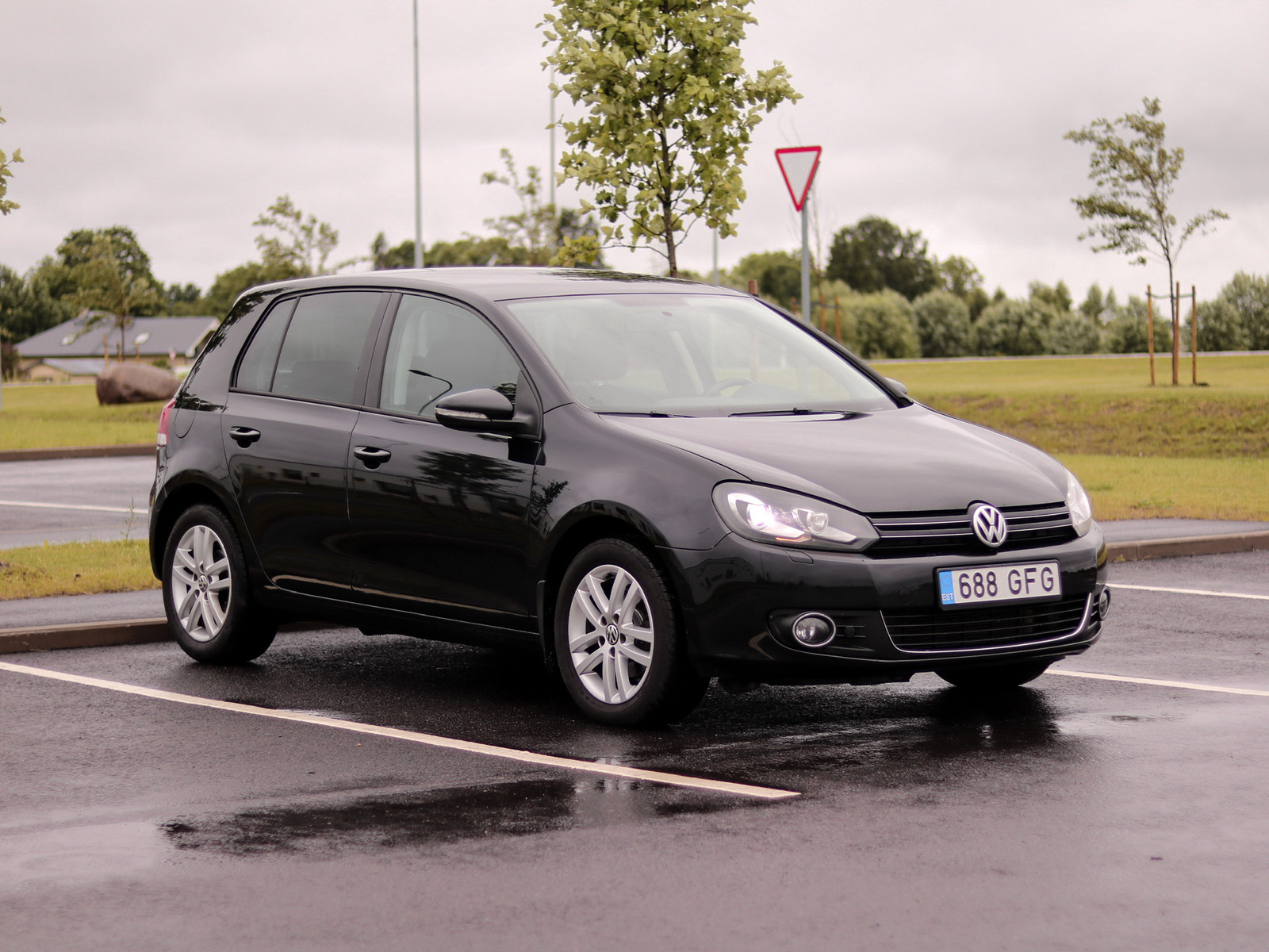Volkswagen Golf 2010, photo 6/18