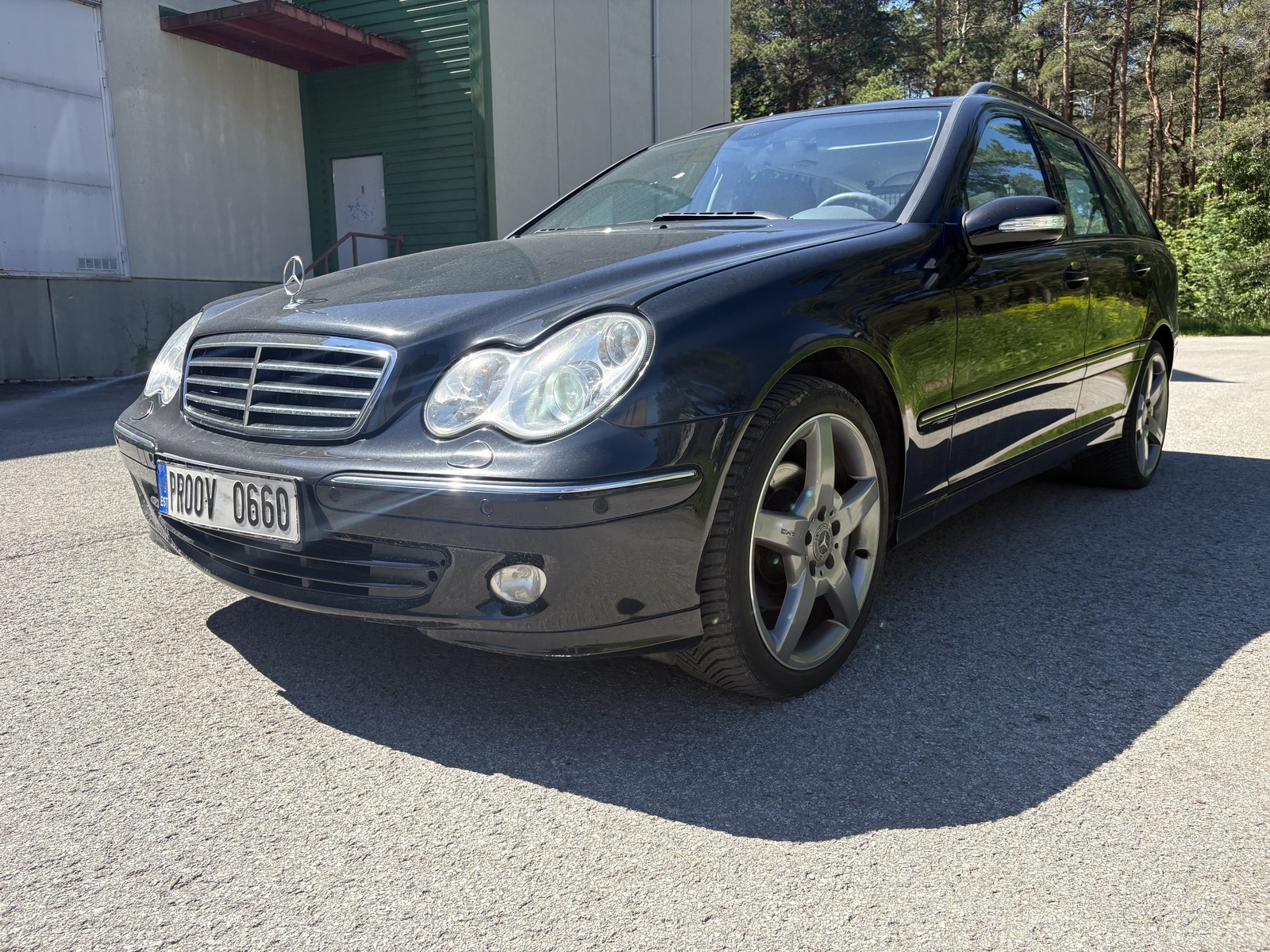 Mercedes-Benz C 230