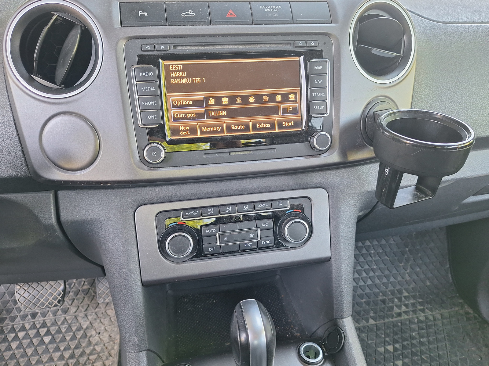 Volkswagen Amarok 2016, kuva 6/13