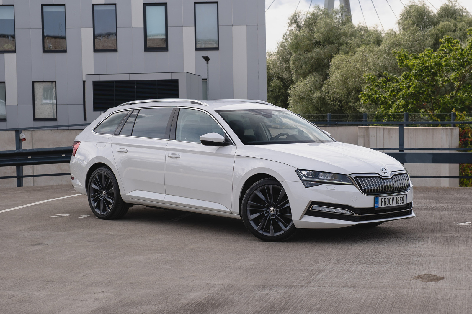 Škoda Superb 2020, kuva 3/10