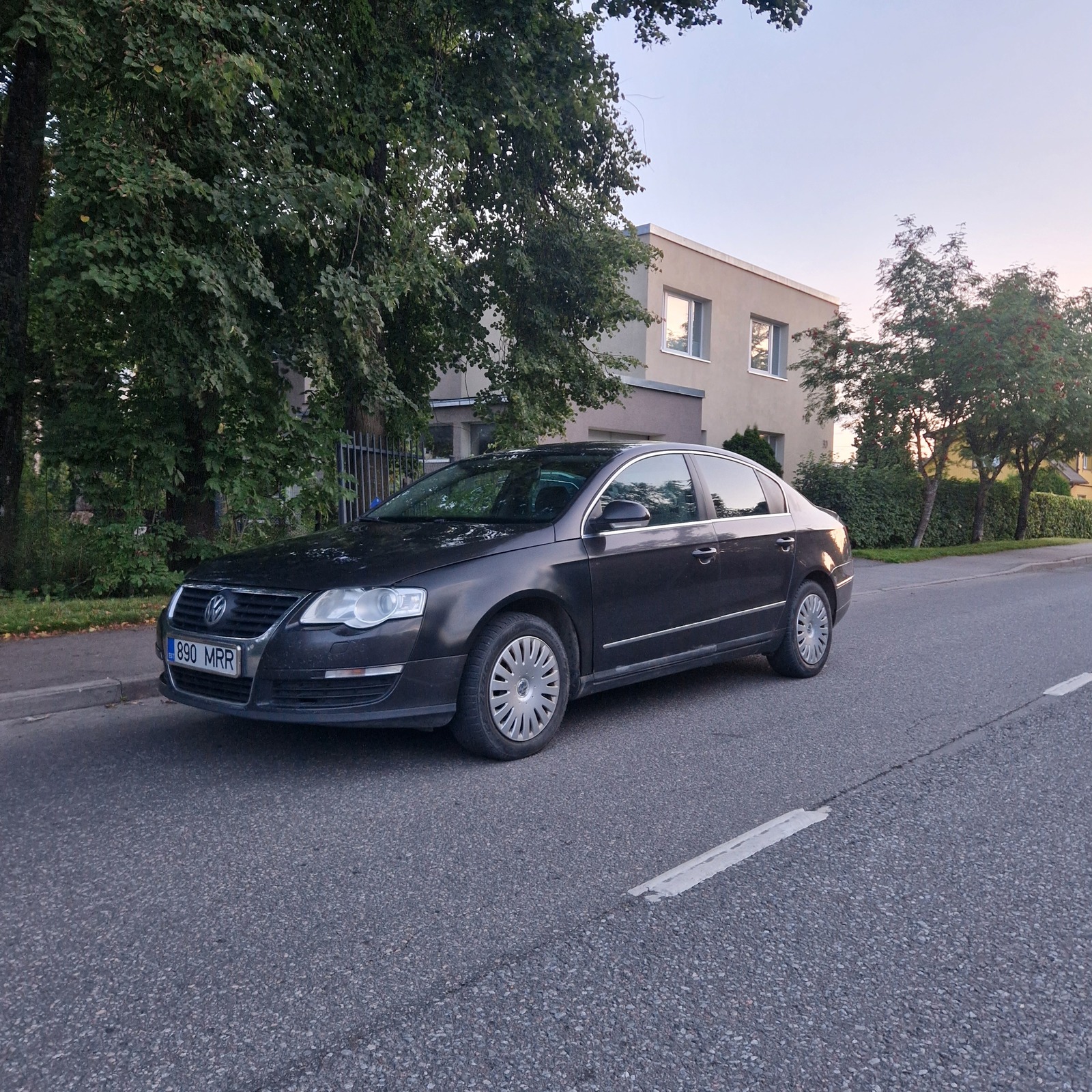 Volkswagen Passat 2006, kuva 7/8