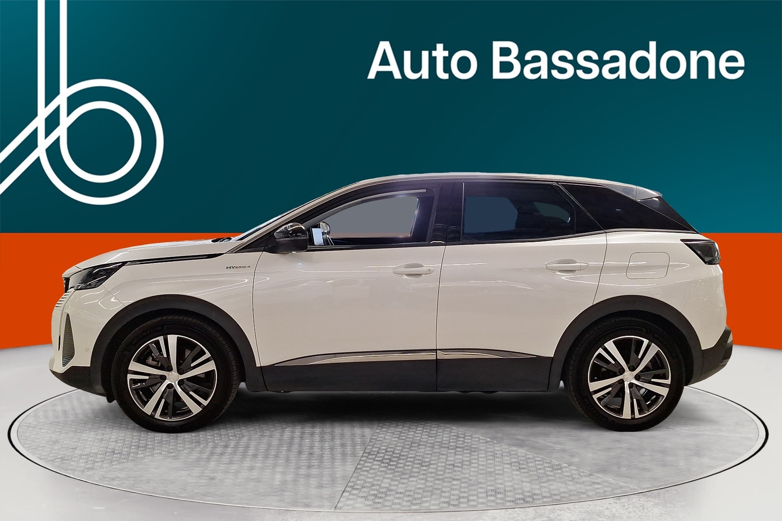 Peugeot 3008 2022, photo 2/10