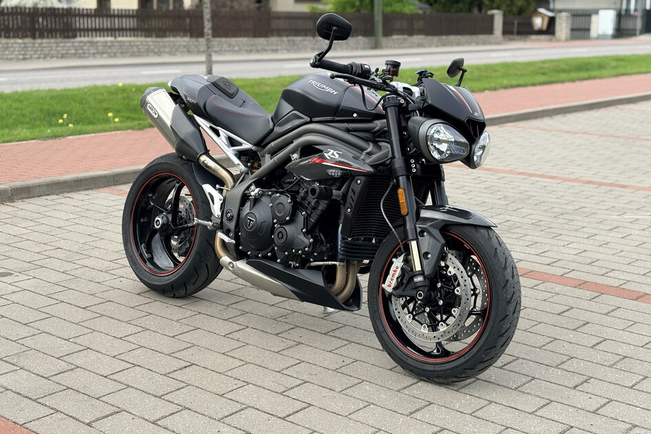 Triumph SPEED TRIPLE RS, 2021, 1.1, 110 kW, bensiin, manuaal, tagavedu
