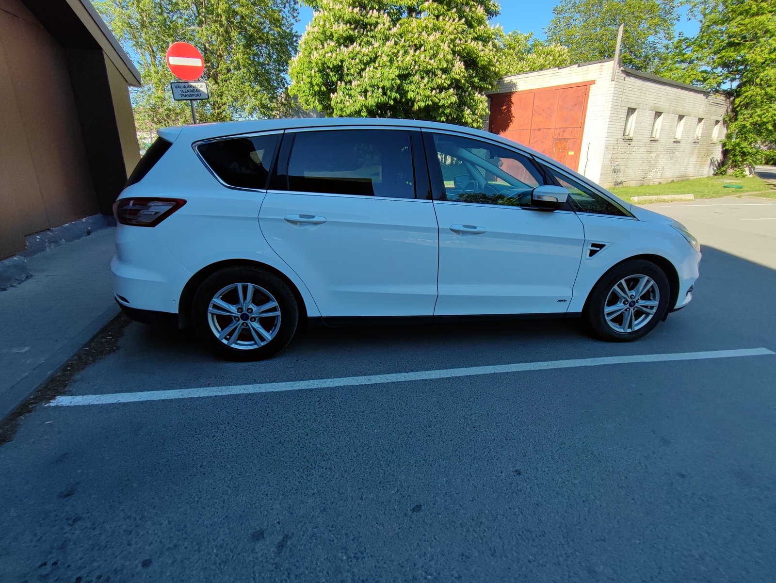 Ford S-Max 2016, photo 3/10