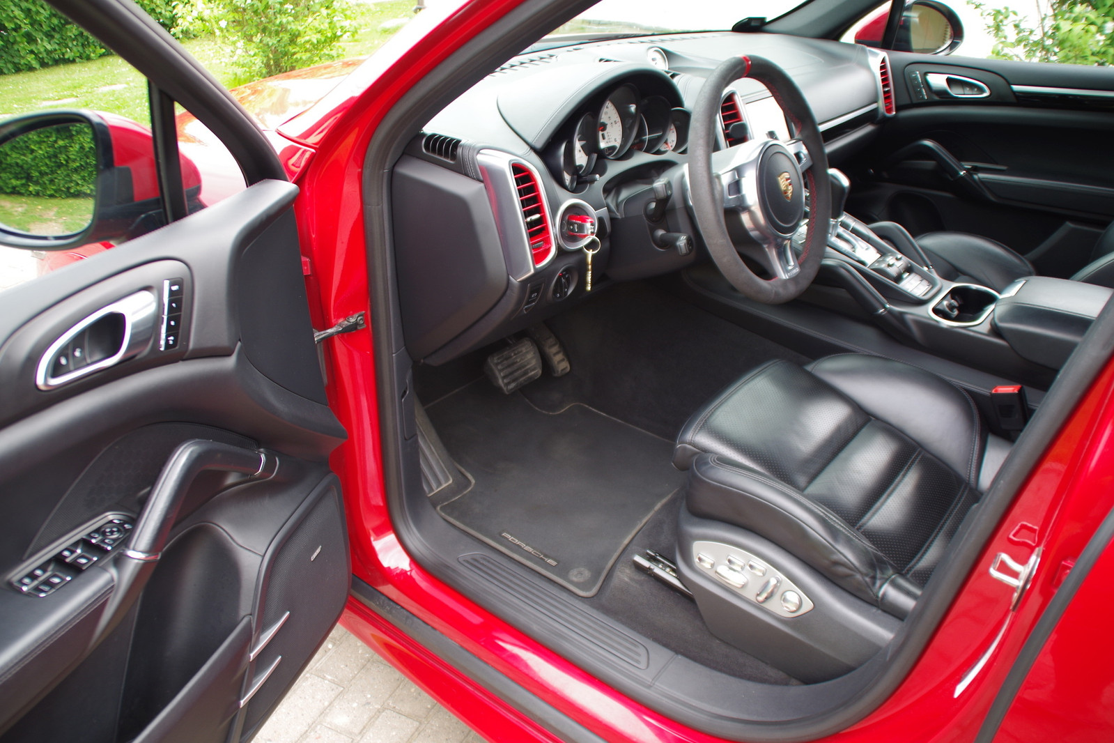Porsche Cayenne 2013, kuva 5/11