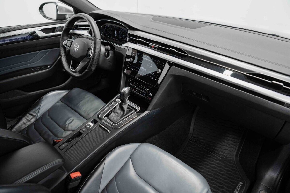 Volkswagen Arteon 2022, photo 7/10