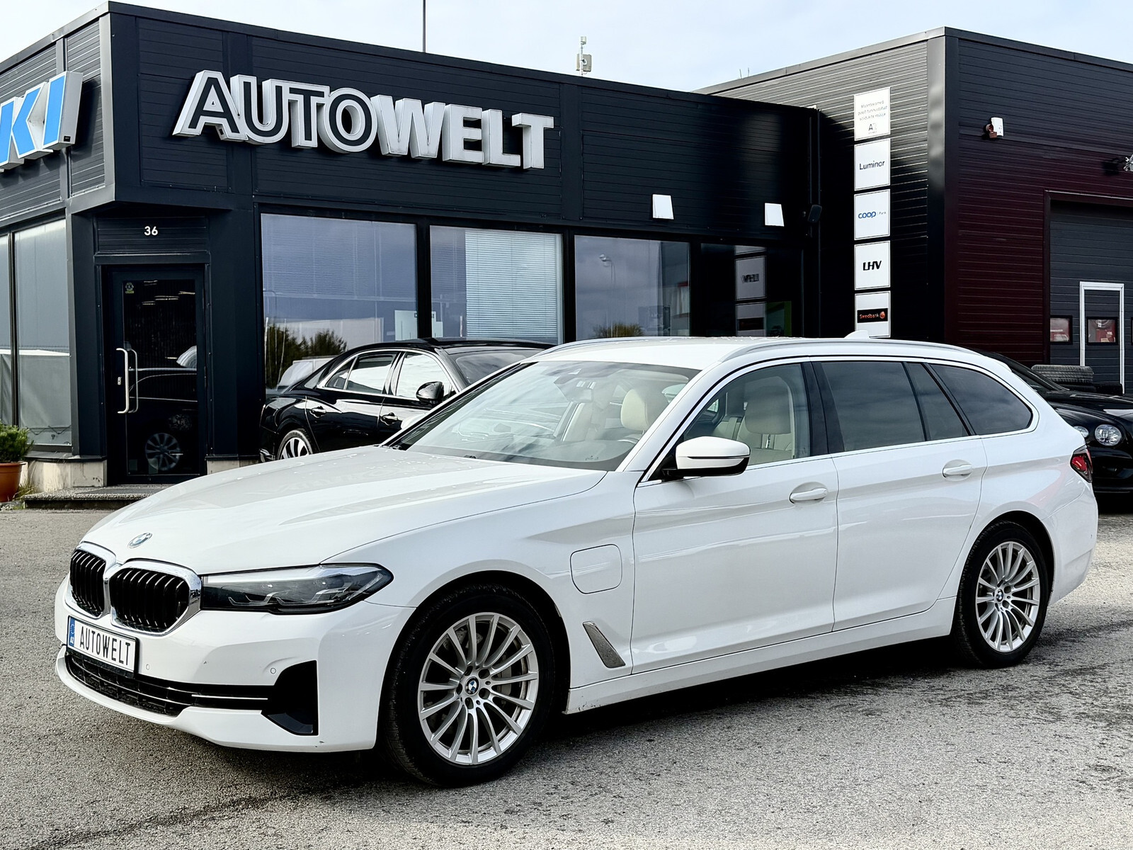 BMW 530 e xDrive Touring Steptronic 2.0 215kW