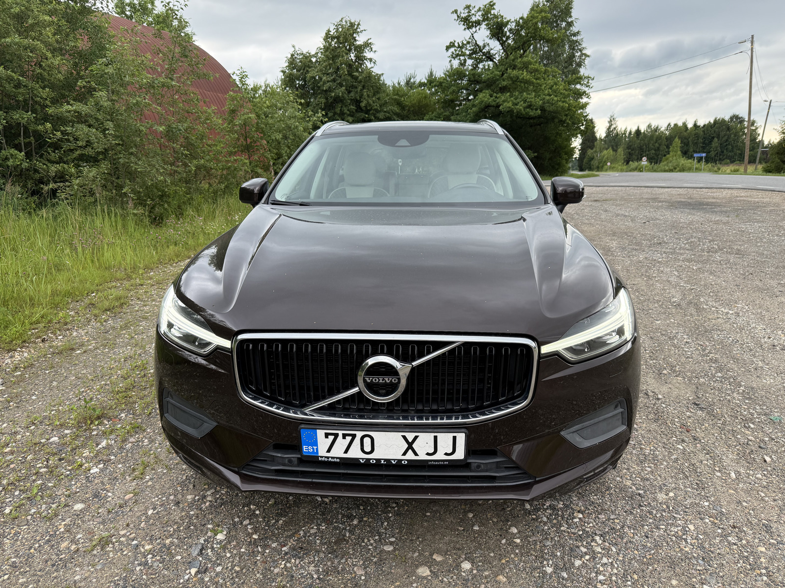 Volvo XC60 2.0 145kW 2021, photo 6/20