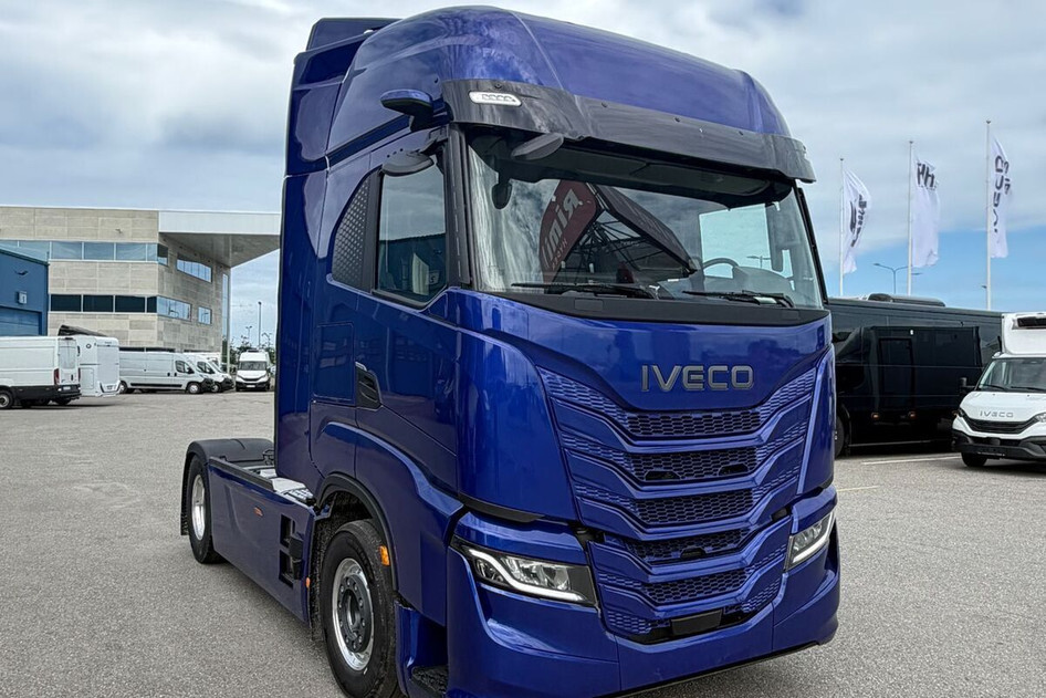 Iveco S-Way, 2026, 13.0, 368 kW, diisel, automaat, tagavedu