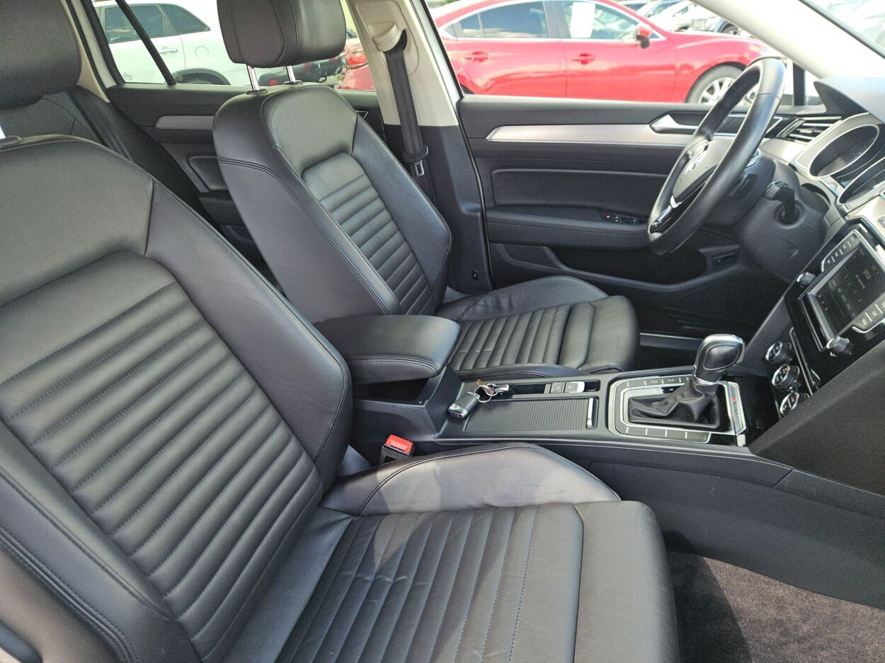Volkswagen Passat 2015, photo 5/7