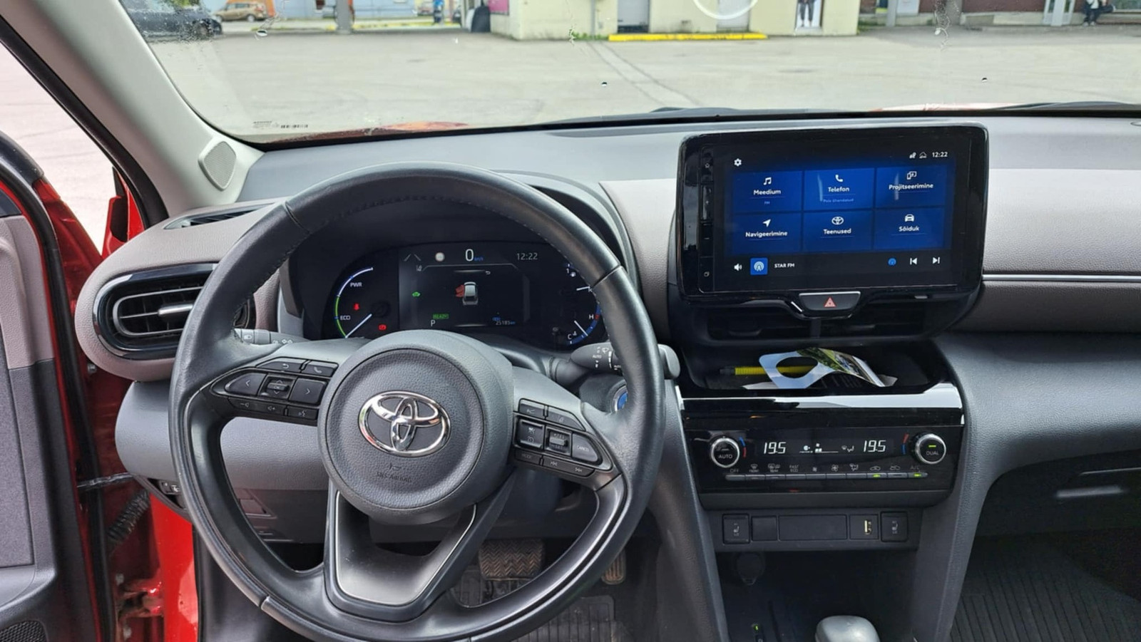 Toyota Yaris Cross 2023, photo 7/13