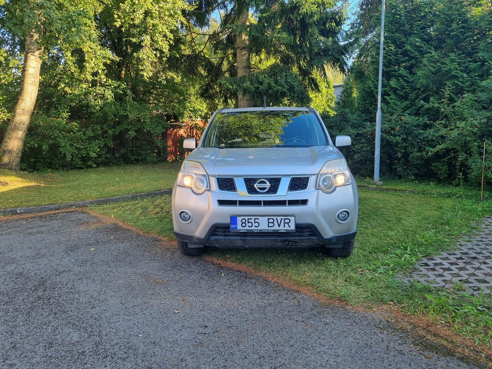 Nissan X-Trail 2011, photo 3/10