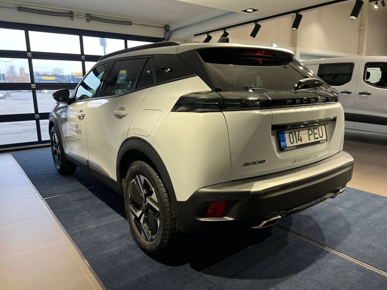 Peugeot 2008 2024, photo 3/10
